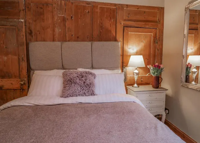 Holiday home But 'n' Ben Whitby